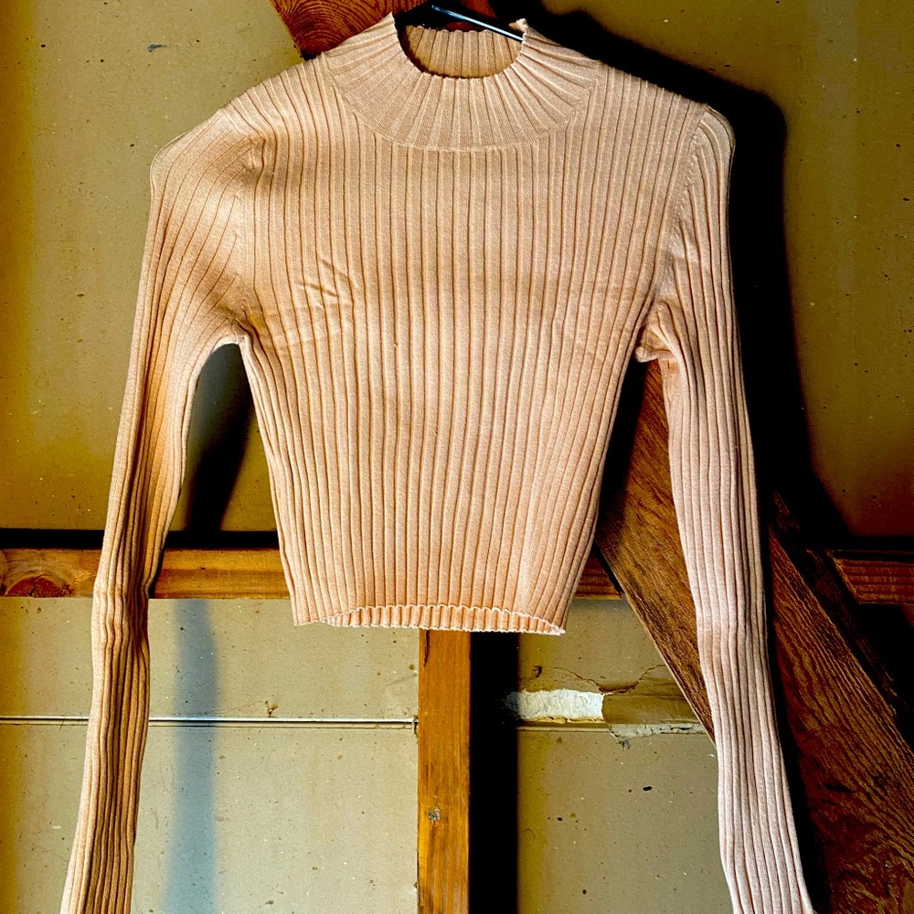 Crew neck, pink long sleeve from Kylie And Kendall